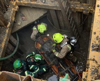 Emergency Services Team Up For Collaborative Working for Confined Space Training with eight2O